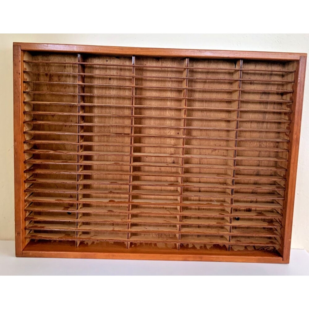 Vintage Napa Valley Box Co. 100 Cassette Tape Wood Rack Stained Painted Sealed
